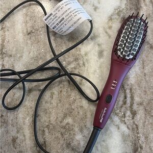 babylissPRO Straightening Brush in Burgundy